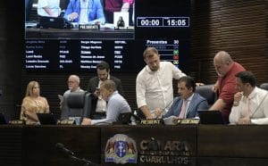 IPTU em Guarulhos: Entenda a polêmica que travou a votação na Câmara