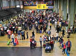 Passageiro agride funcionários e policiais no Aeroporto de Guarulhos e é detido pela PF