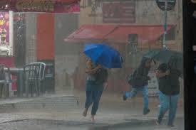 "Chuvas Fortes e Ventos de 60 km/h Atacam Guarulhos e Várias Regiões do Brasil"