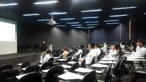 Guarulhos Promove P.A.R.T.Y. com Alunos do Pimentas: Prevenção de Trauma no Trânsito