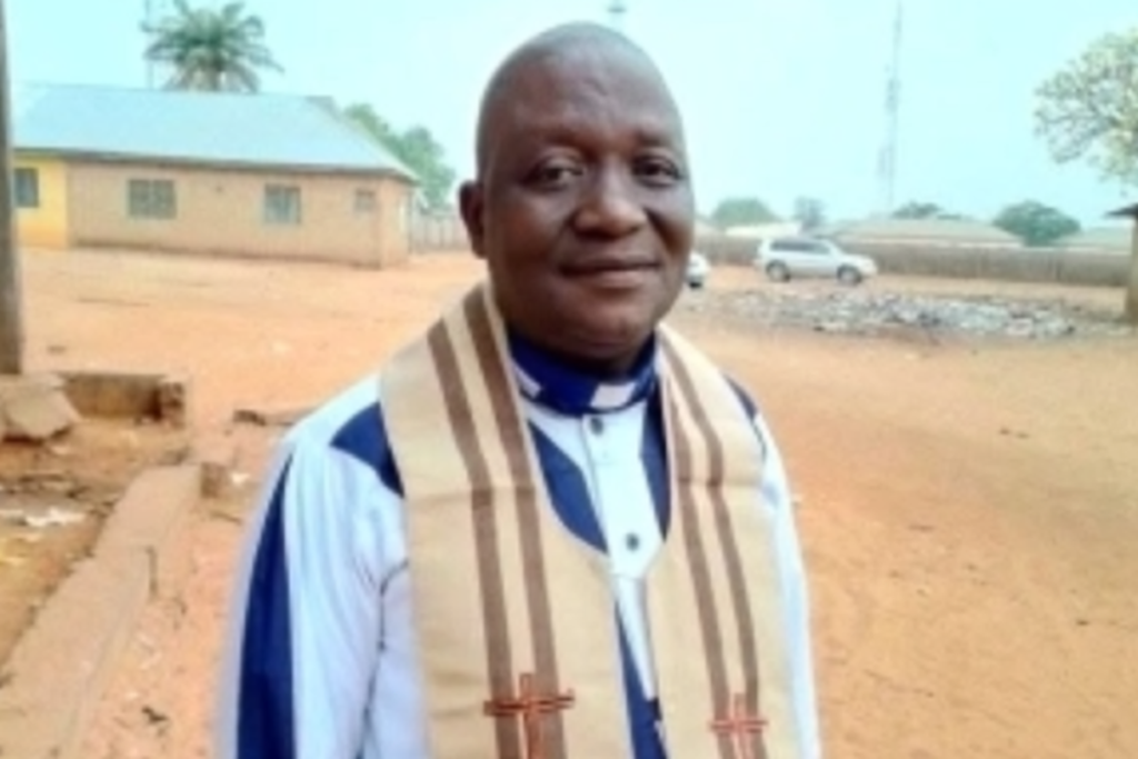 Jornal Condena Ato na Nigéria: Sangue de Inocentes Sendo Derramado; Pastor É Morto e País Declara Emergência