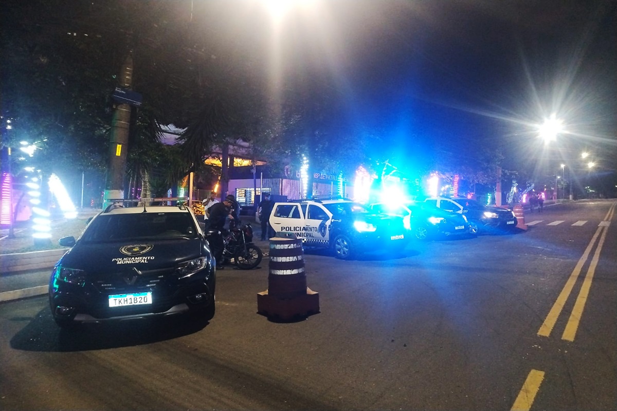 GCM de Guarulhos prende 8 criminosos e apreende 35 veículos na Operação 'Ordem e Paz'