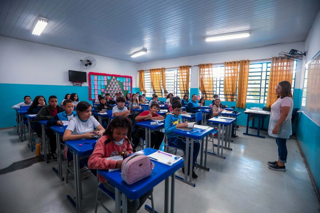 Guarulhos alcança maior avanço de estudantes dos 5.ºs anos na prova do Saresp