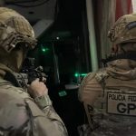 Megaoperação da Polícia Federal mira facções criminosas com quase 300 mandados em 15 estados