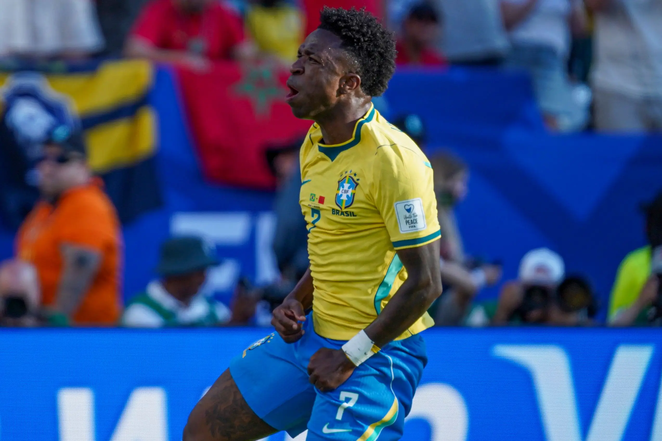 Vinícius Júnior admite atuação ruim do Brasil: "Precisamos melhorar"