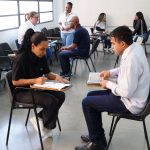 Ação de empregabilidade no Adamastor atrai público que busca recolocação profissional