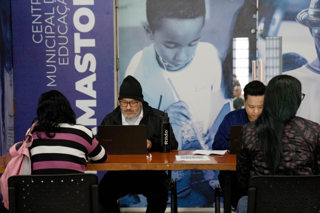Prefeitura sedia processo seletivo para diversas vagas no Adamastor nesta quinta-feira