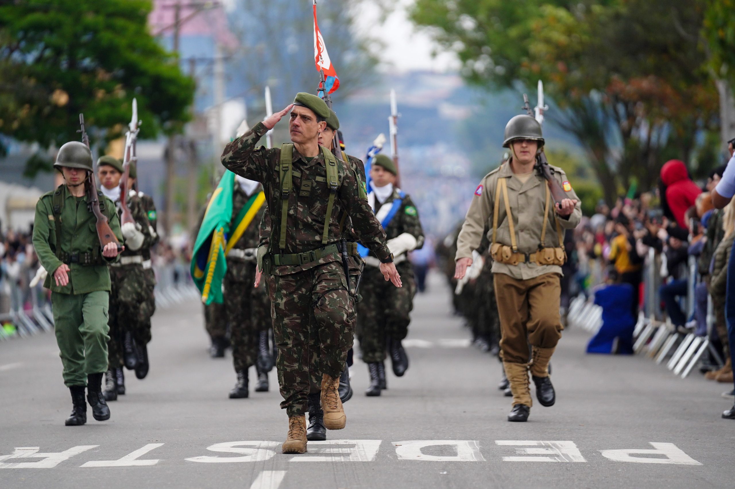 Guarulhos celebra 7 de setembro com grande desfile no Taboão e reúne 15 mil pessoas